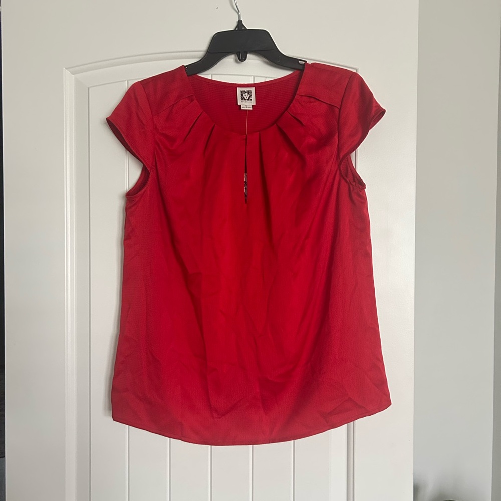 NWT Women’s Red Anne Klein Short Sleeve Blouse - Size M